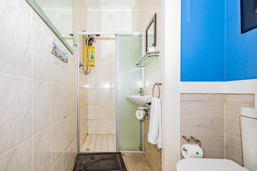 13 Bedroom Property for Sale in Sunset Beach Western Cape